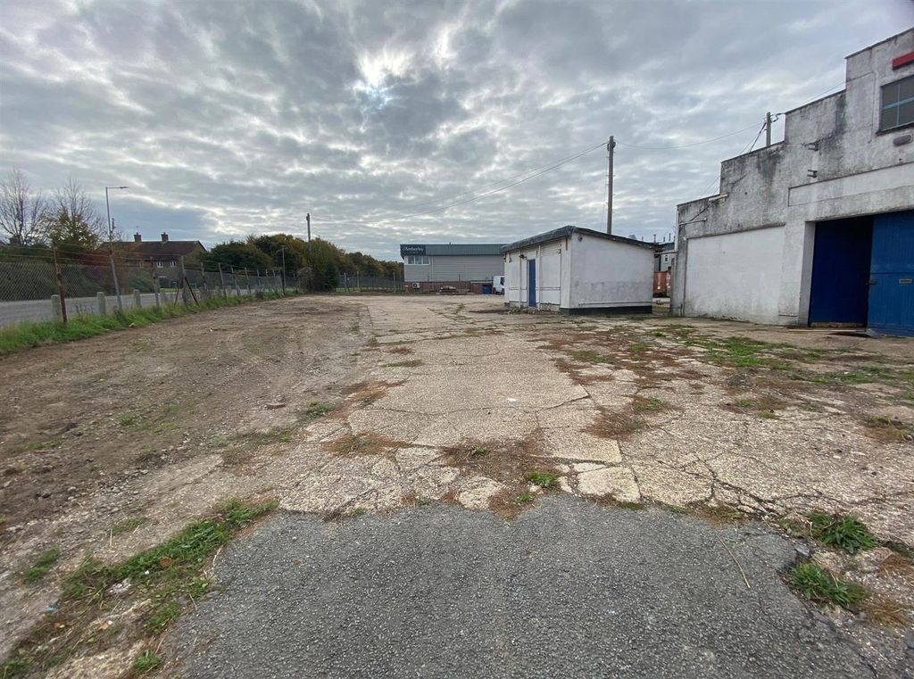 Property photo 2 of 6 New External Image 2 (1).Jpg