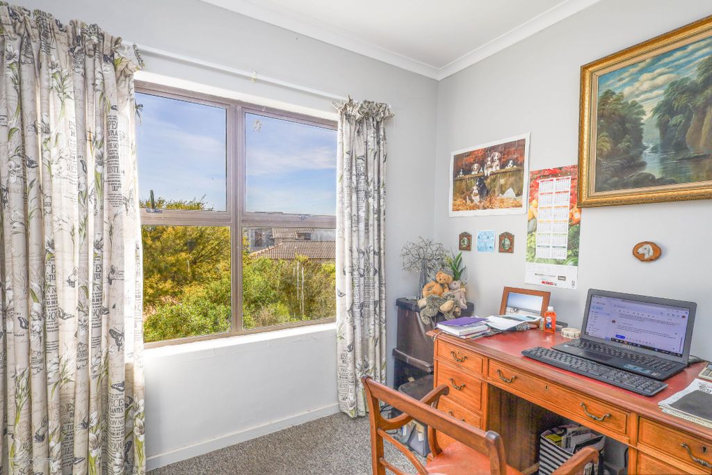 Property photo 3 of 23 La1658432