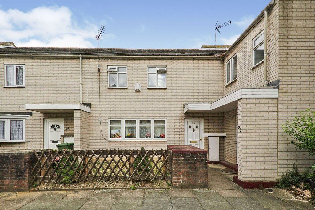 Property photo 1 of 12