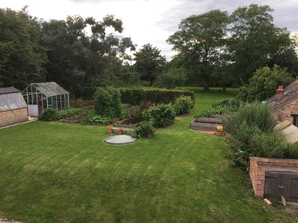 Property photo 2 of 28 Image