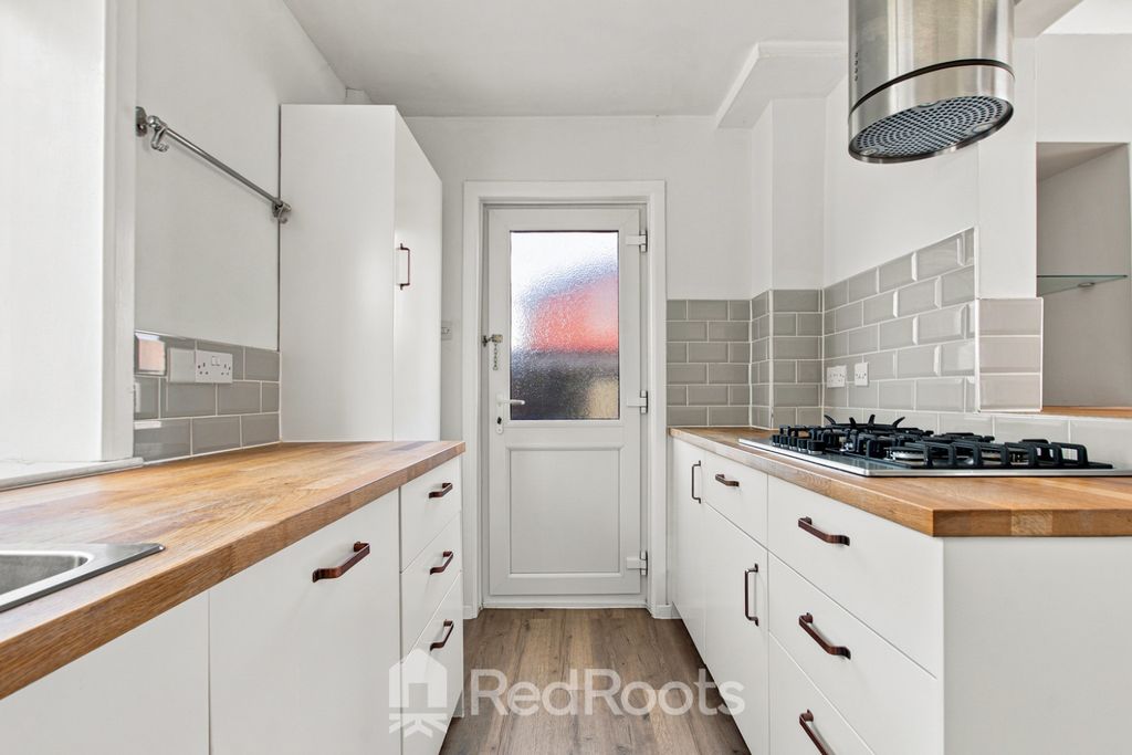 Property photo 3 of 34 5206654