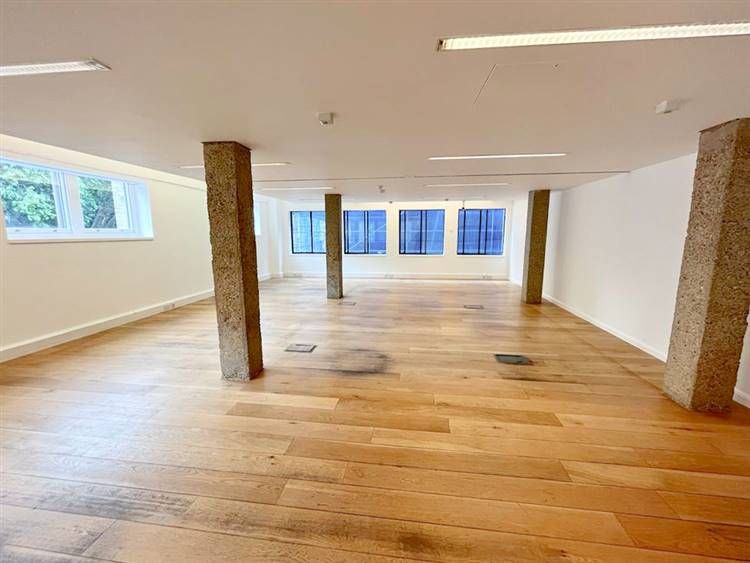 Property photo 3 of 3