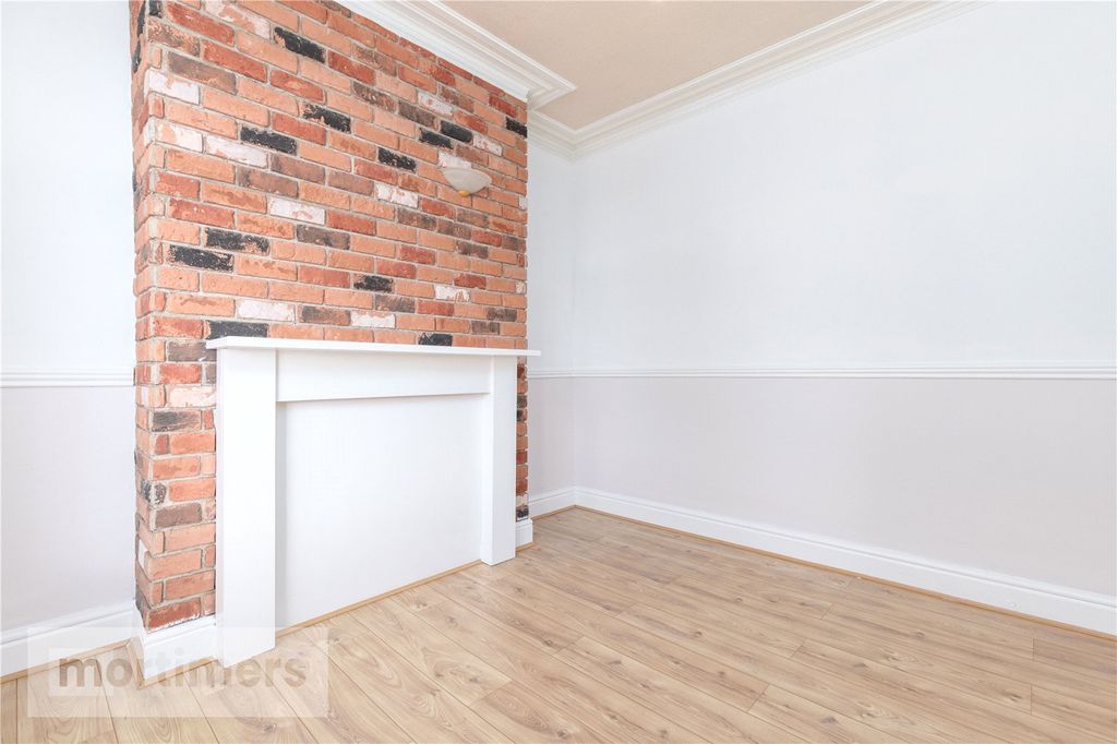 Property photo 2 of 19 Living Room