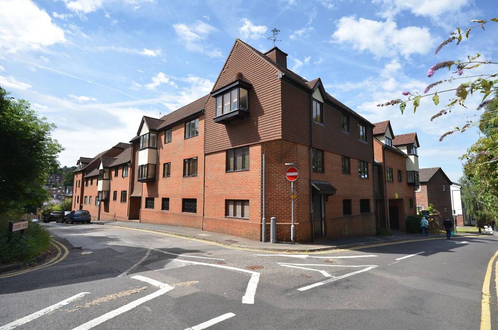 Property photo 1 of 6