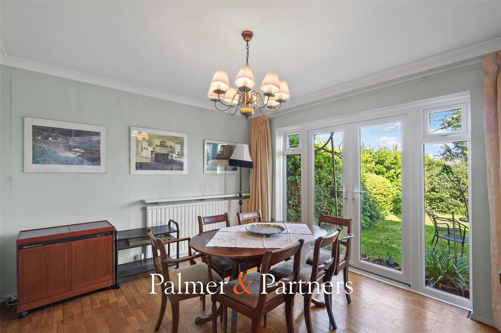 Property photo 3 of 24 Picture No. 35