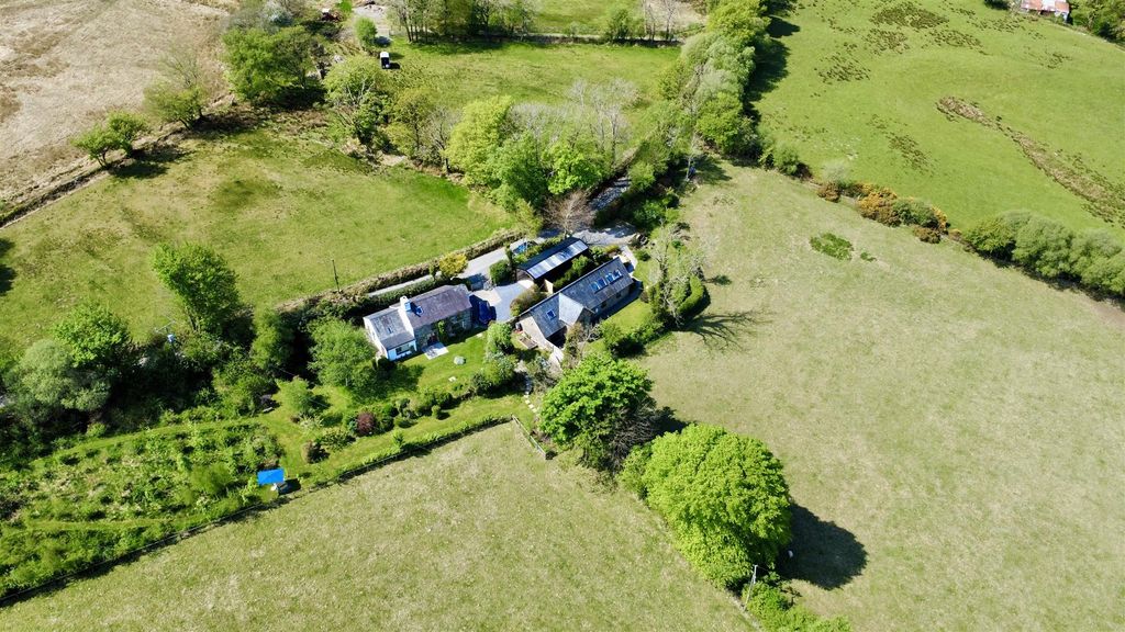 Property photo 2 of 67 Dji_Fly_20250501_131616_635_1746127749924_Photo_Op