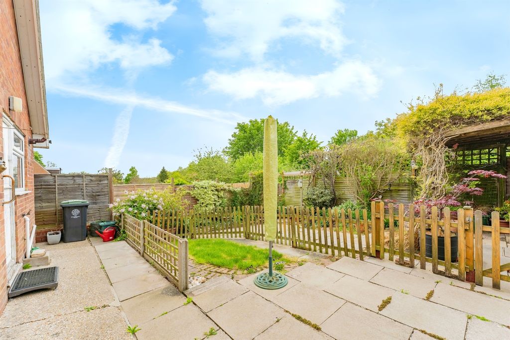 Property photo 2 of 14