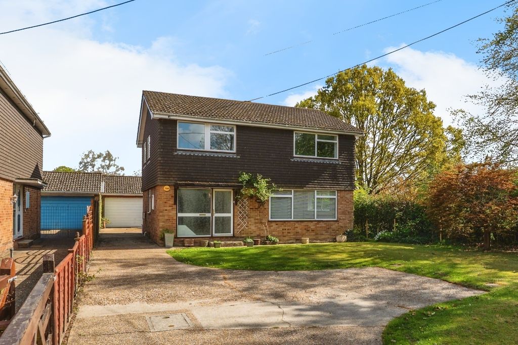 Property photo 1 of 17