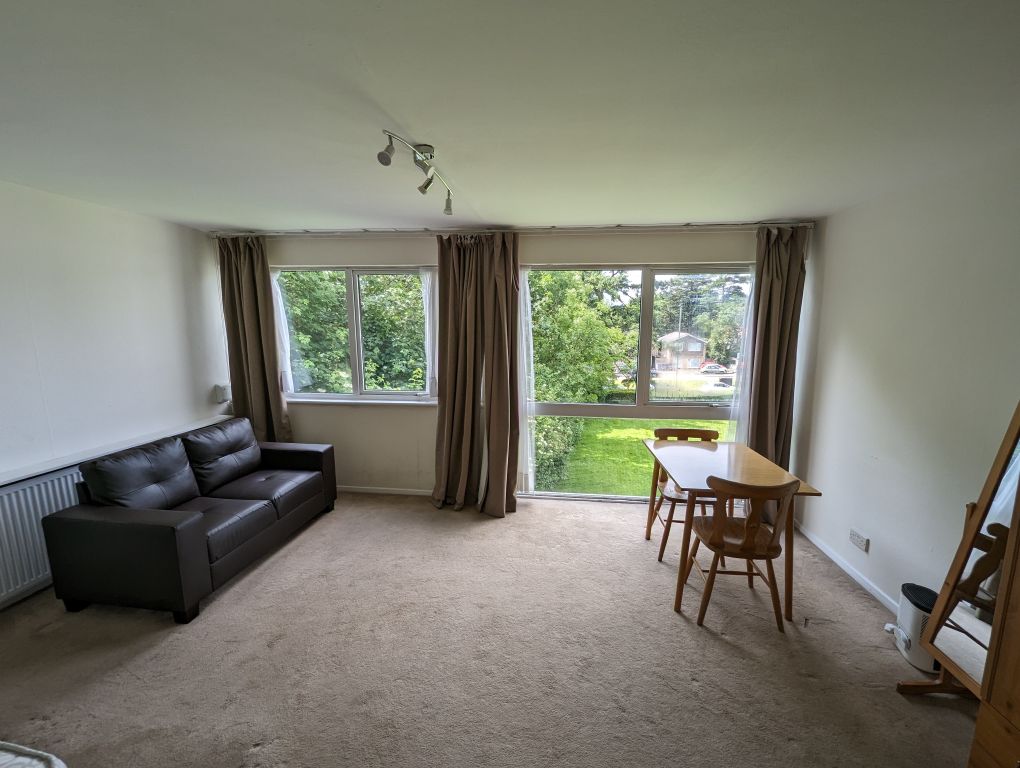 Property photo 3 of 5