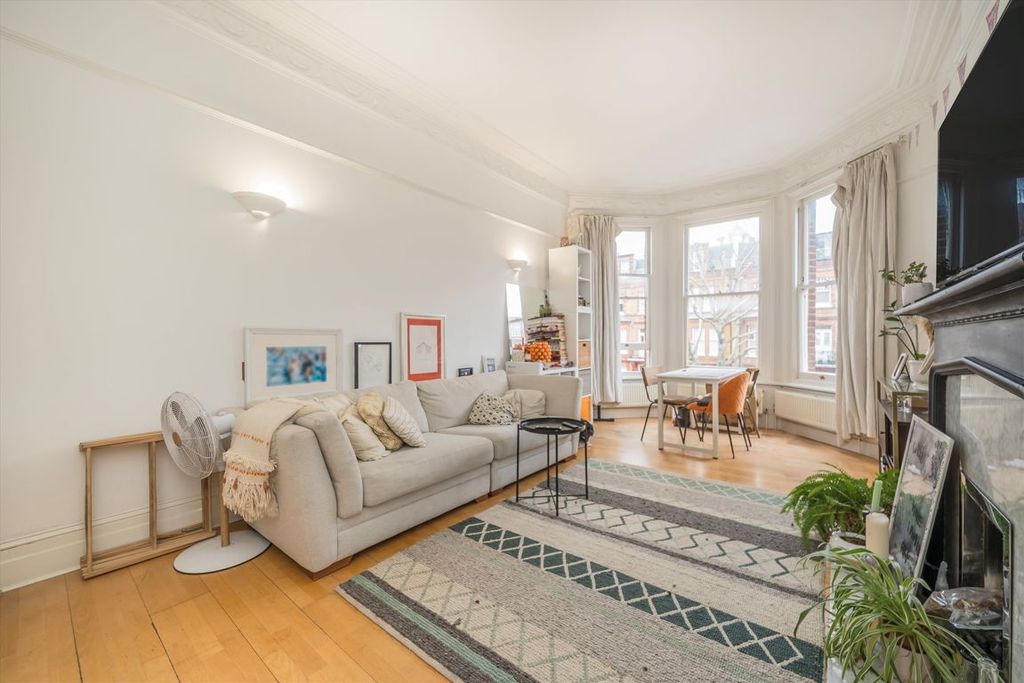 Property photo 2 of 5