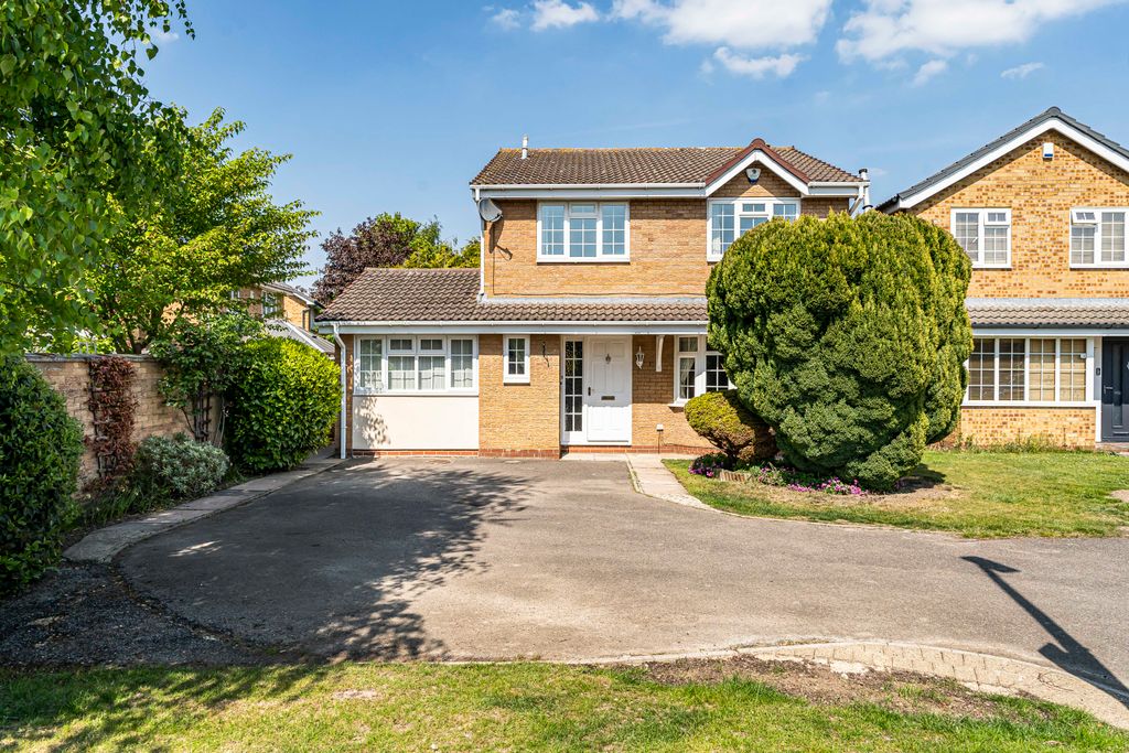 Property photo 1 of 33 3651907