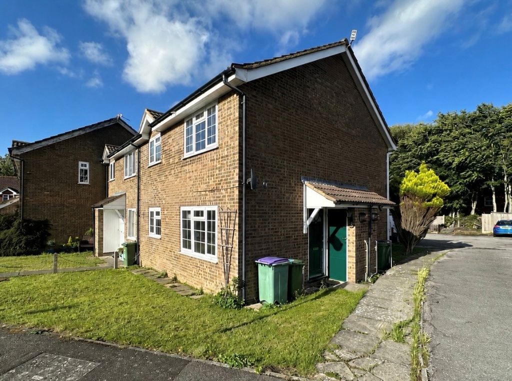 Property photo 1 of 7