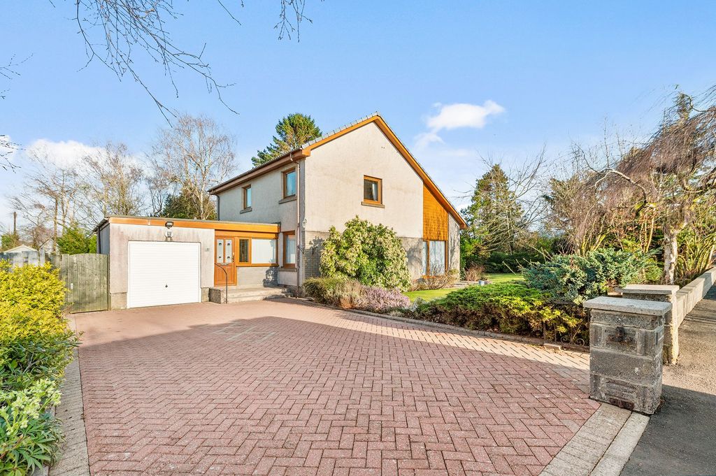 Property photo 1 of 25