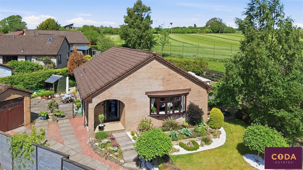 3 bed detached bungalow for saleKiltrochan Drive, Balfron, Glasgow G63