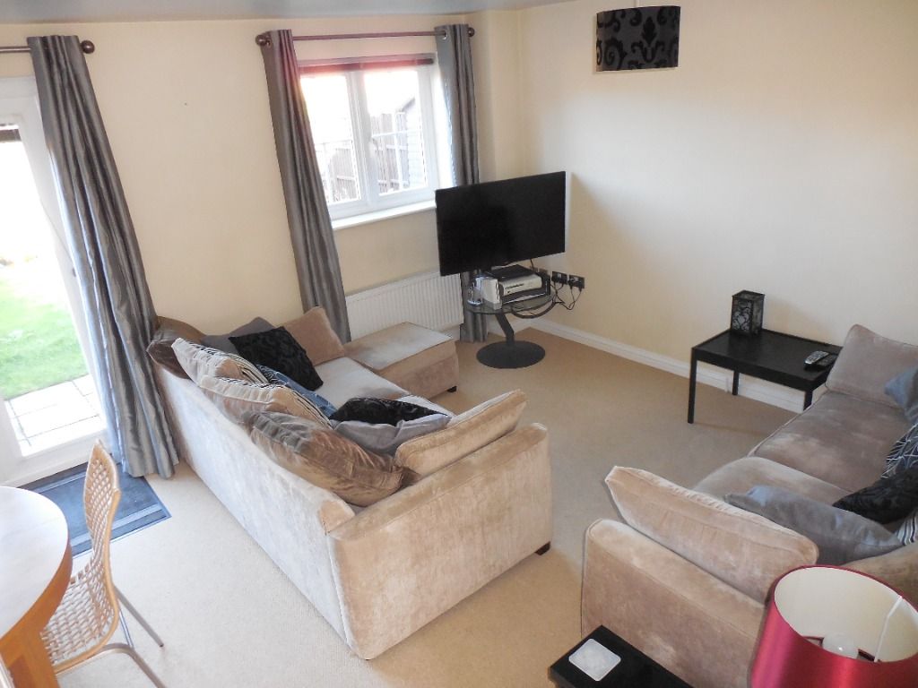 Property photo 3 of 10