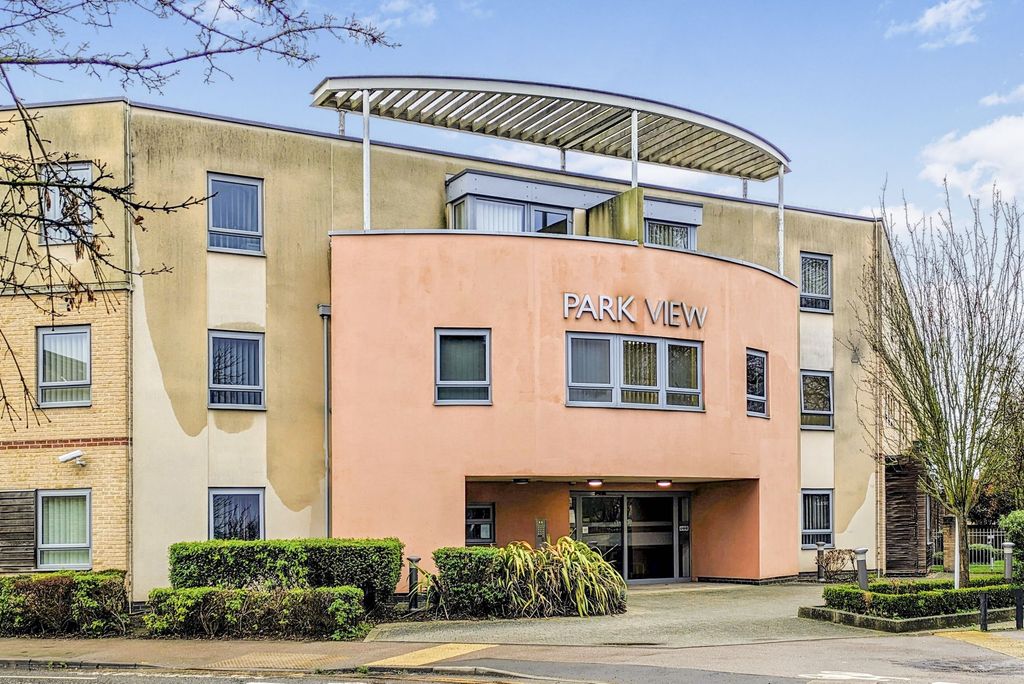 Property photo 1 of 11