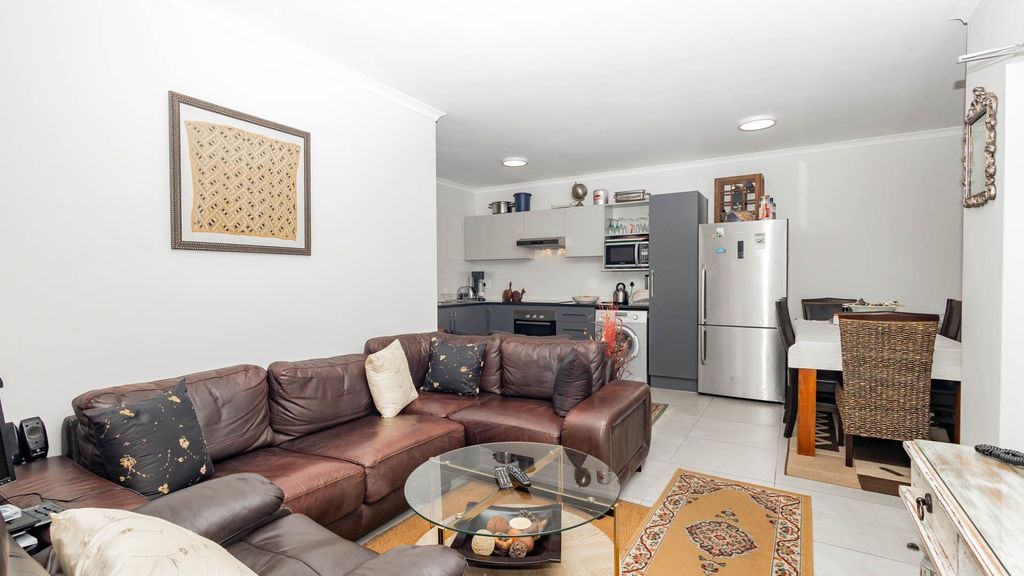 Property photo 1 of 34