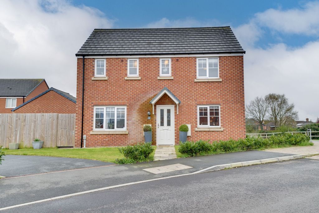 Property photo 1 of 21