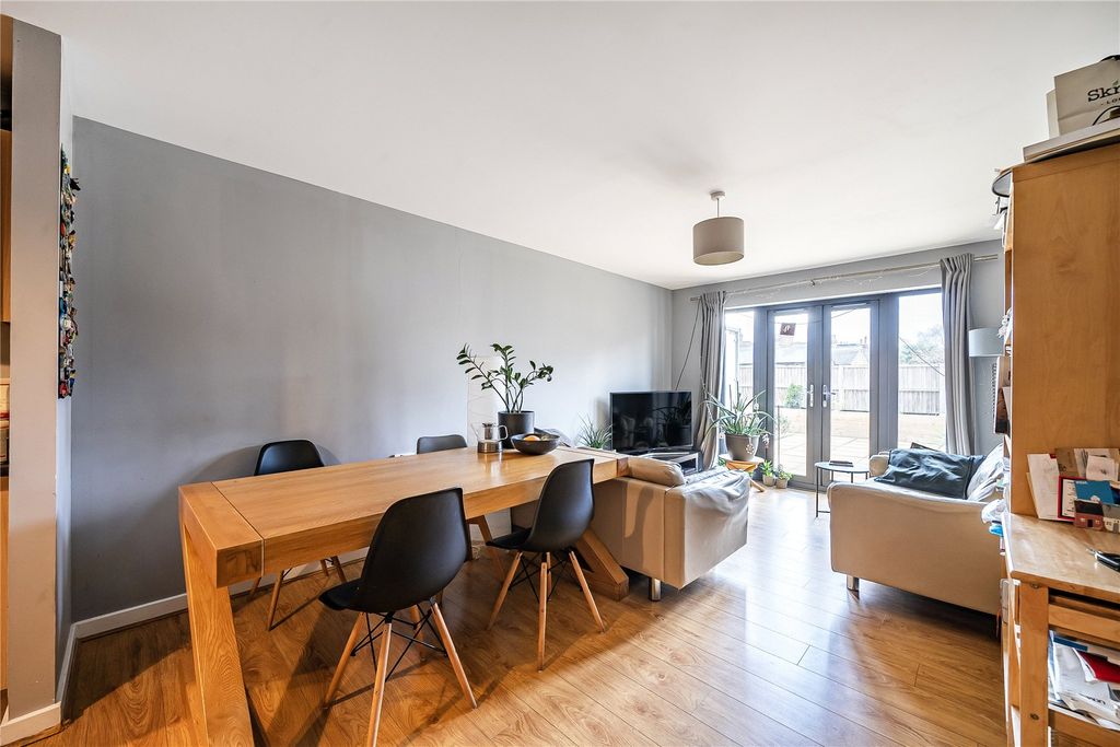 Property photo 2 of 13 Picture No. 08