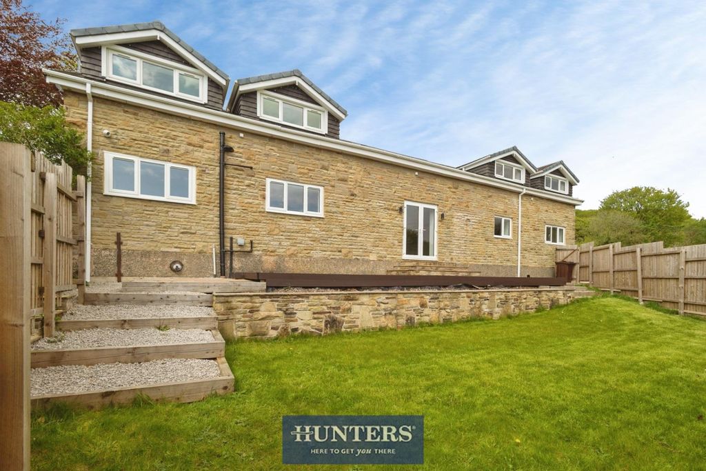 Additional image 57 of 4 bed detached house for saleBute Street, Glossop SK13
