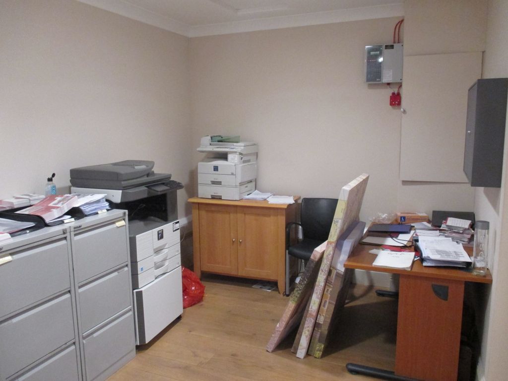 Property photo 3 of 5