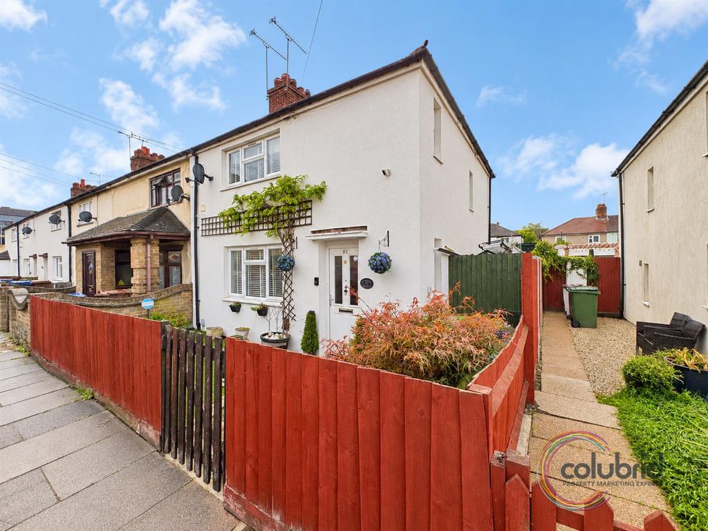 Property photo 1 of 17