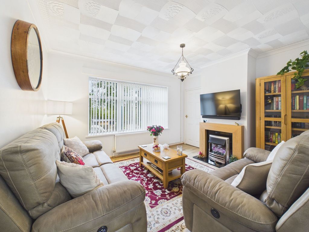Property photo 2 of 42