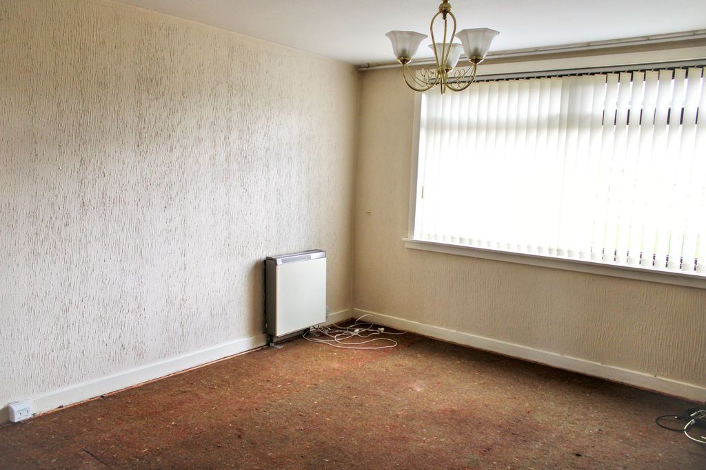Additional image 4 of 3 bed terraced house for sale47 Turret Court, Alloa FK10