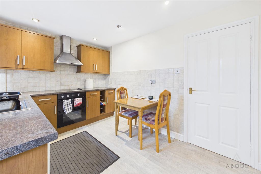 Property photo 2 of 13 Cam02544G0-Pr0352-Still002.Jpg