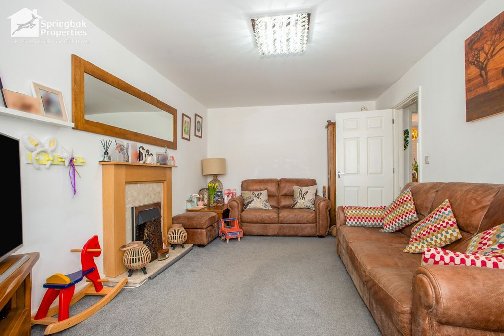 Property photo 3 of 18 Image 3