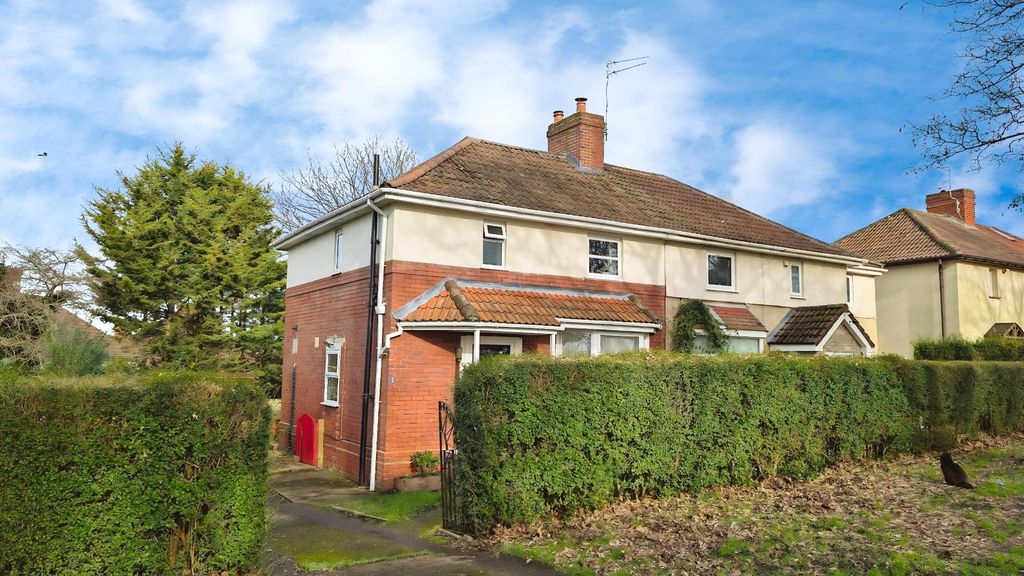 Property photo 1 of 30 Bc86A72c-Pxl_20260214_135917290.Jpg