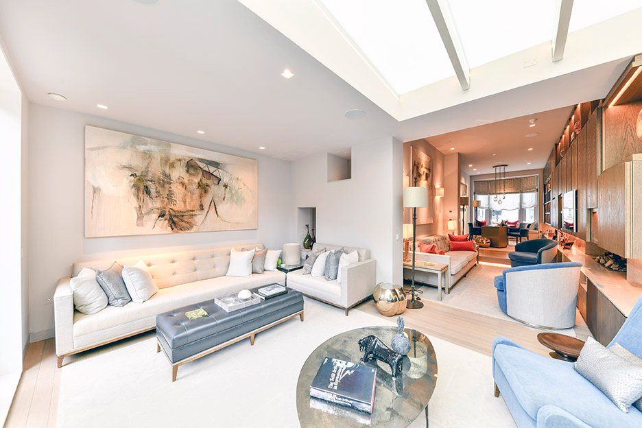 Property photo 2 of 40 Wonderful Light