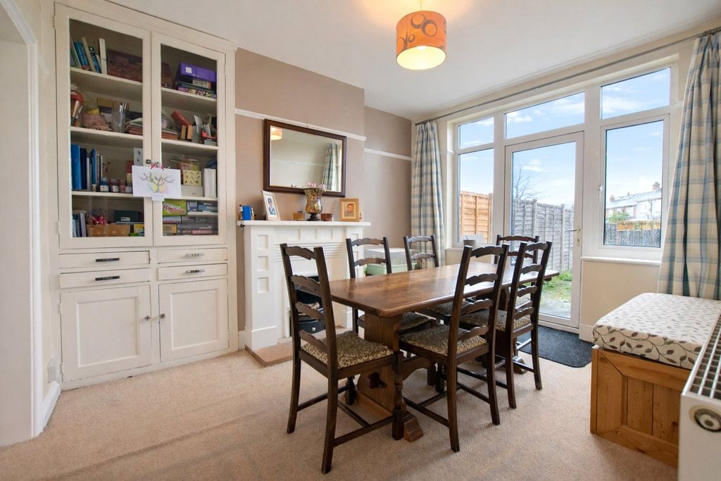 Property photo 2 of 12 Picture No. 05