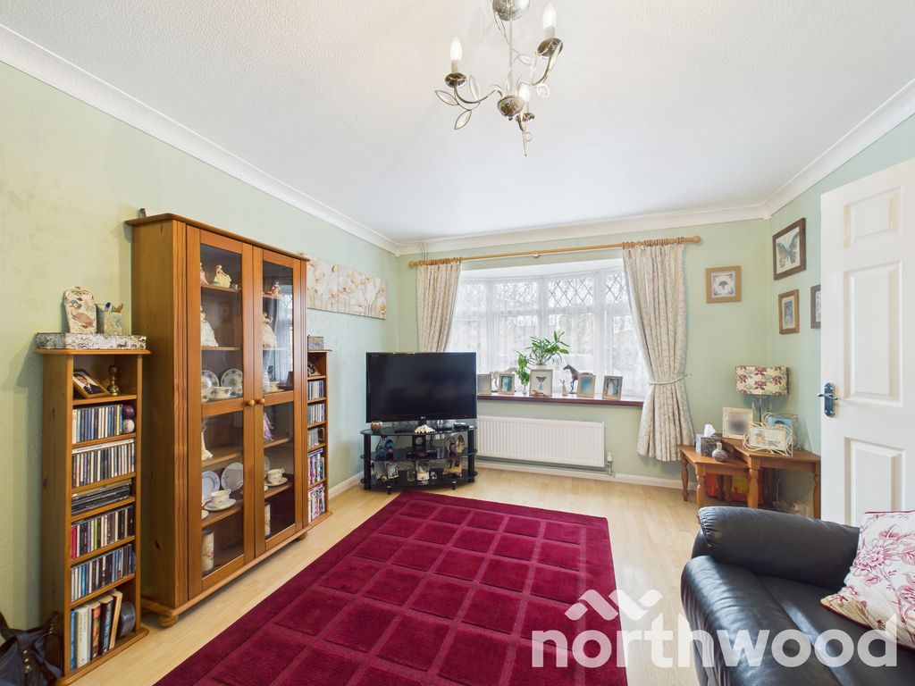 Property photo 3 of 27