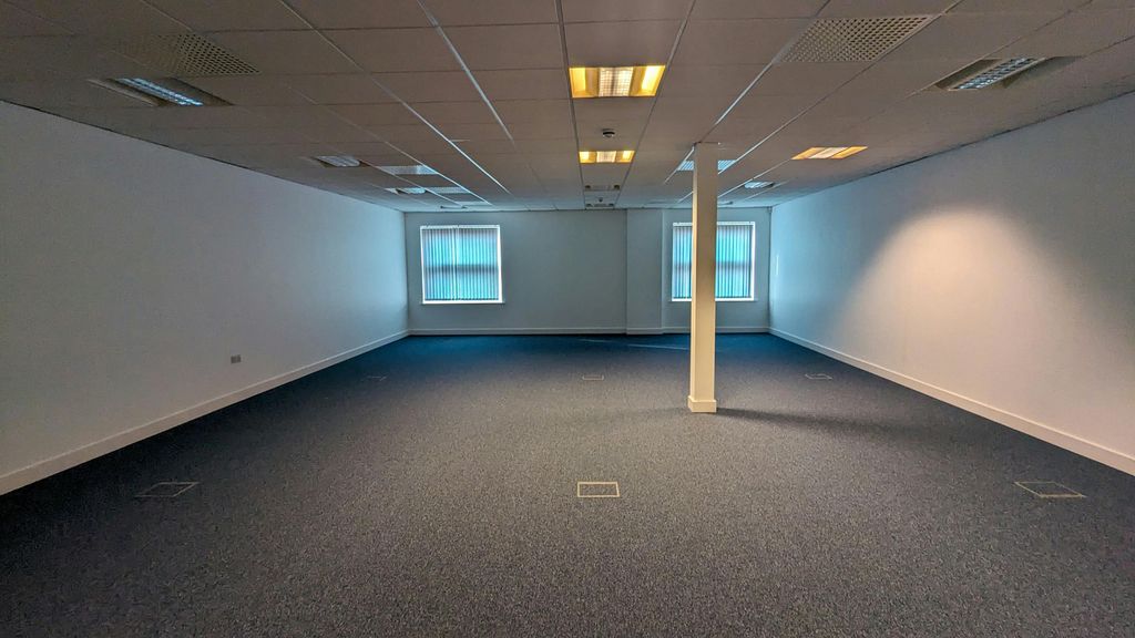 Property photo 2 of 7 Image 3