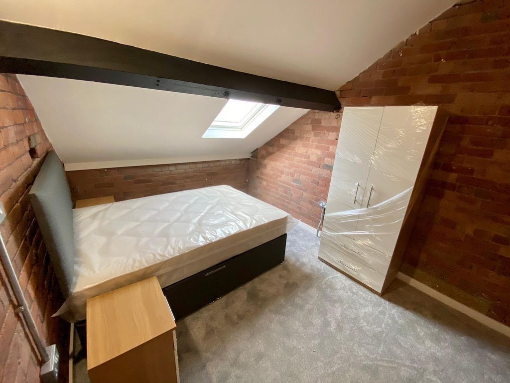 Property photo 3 of 7 0 General