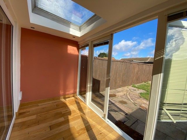 Property photo 3 of 12 Conservatory