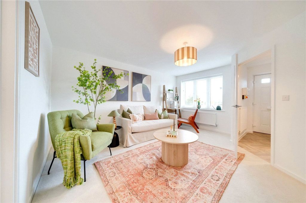 Property photo 2 of 12 Picture No. 18