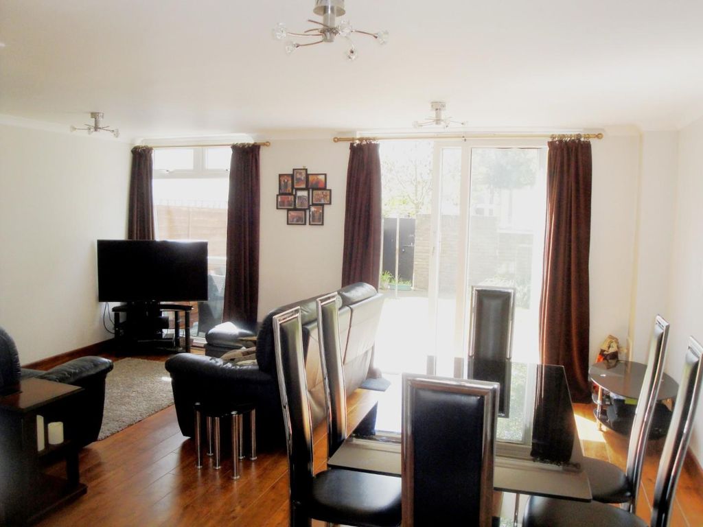 Property photo 3 of 20 Dsc01226.Jpg