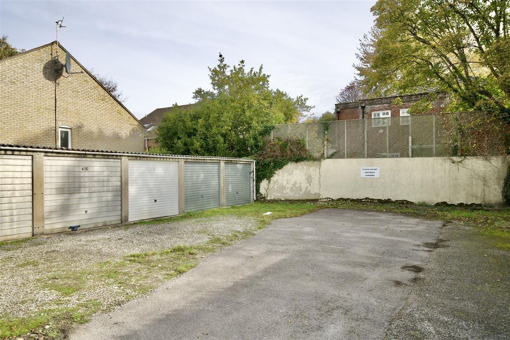 Property photo 3 of 13 Dsc07433.Jpeg