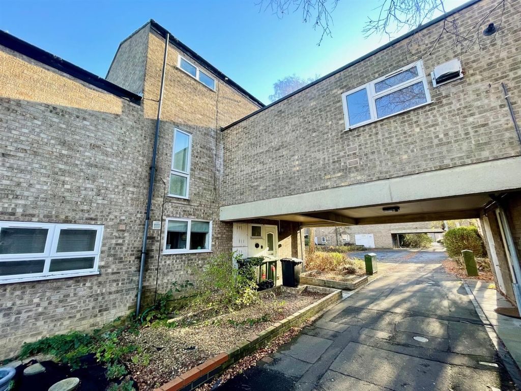 Property photo 1 of 13 Front.Jpg