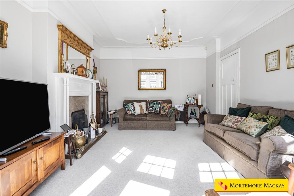 Property photo 3 of 34 16_78462_Watermarked.Jpg