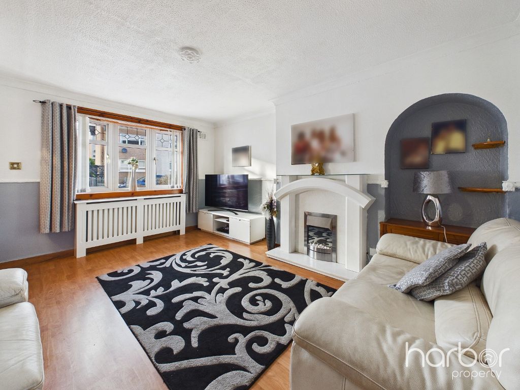 Property photo 3 of 15 5023647