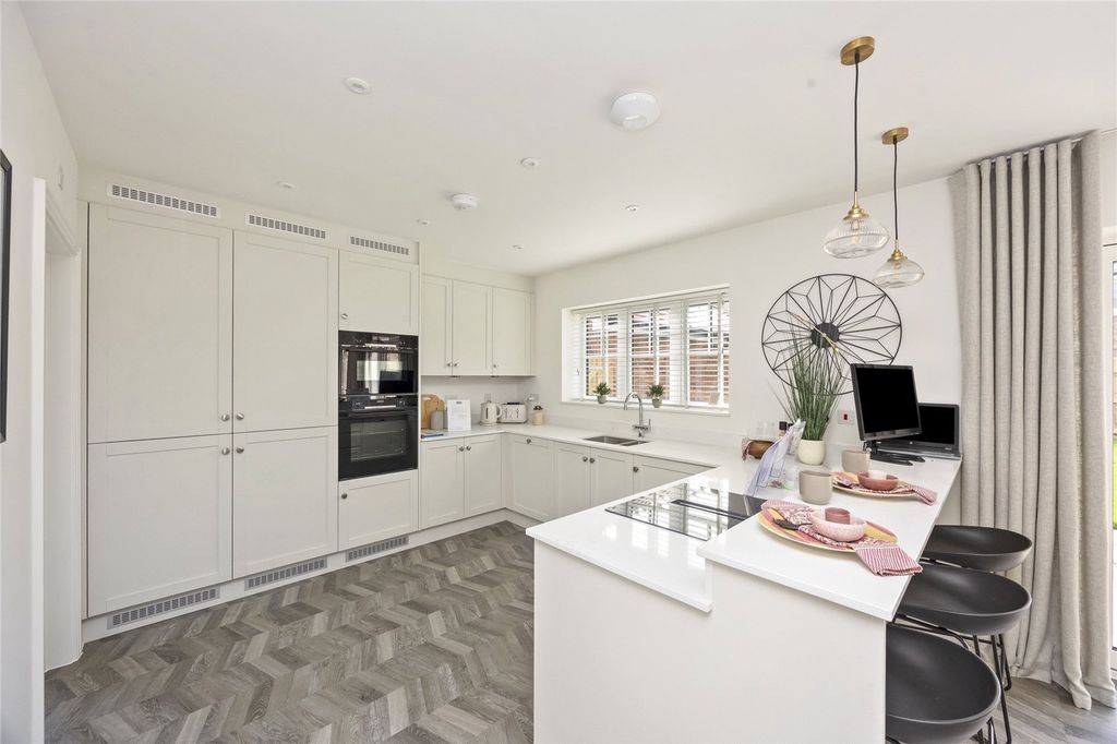 Property photo 2 of 10 Plot 22 Showhome