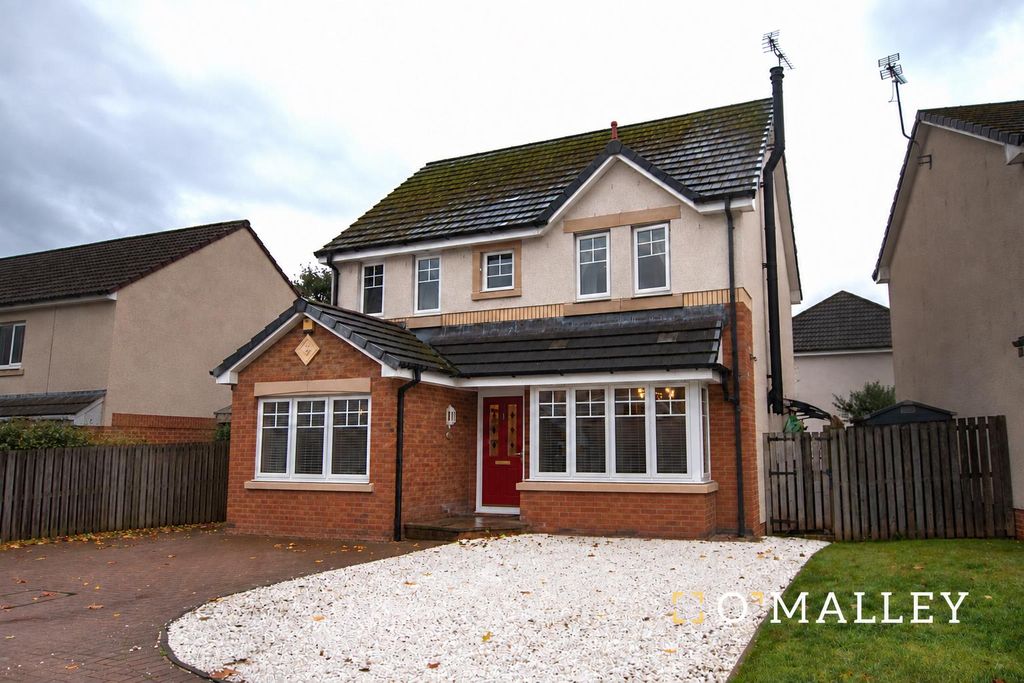 Property photo 1 of 20 Front External