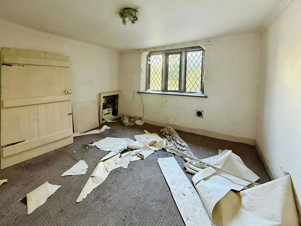 2 bed flat for saleWalmsgate, Barnoldswick BB18 photo 4