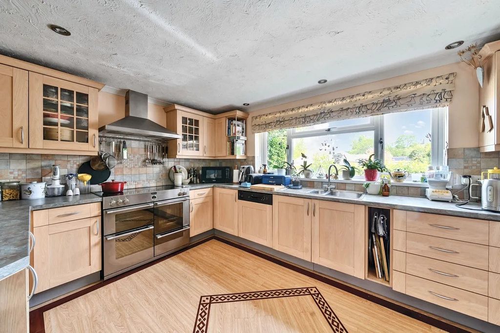 Additional image 24 of 4 bed bungalow for saleMiddle Lane, Cherhill SN11