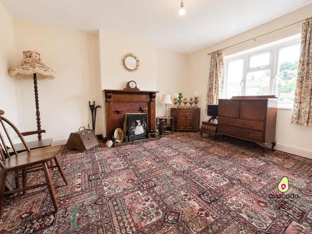 Property photo 2 of 12 5196882