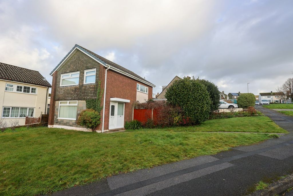 Property photo 1 of 19