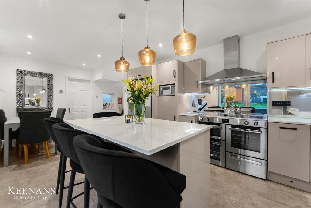 Property photo 1 of 31 1.Jpg